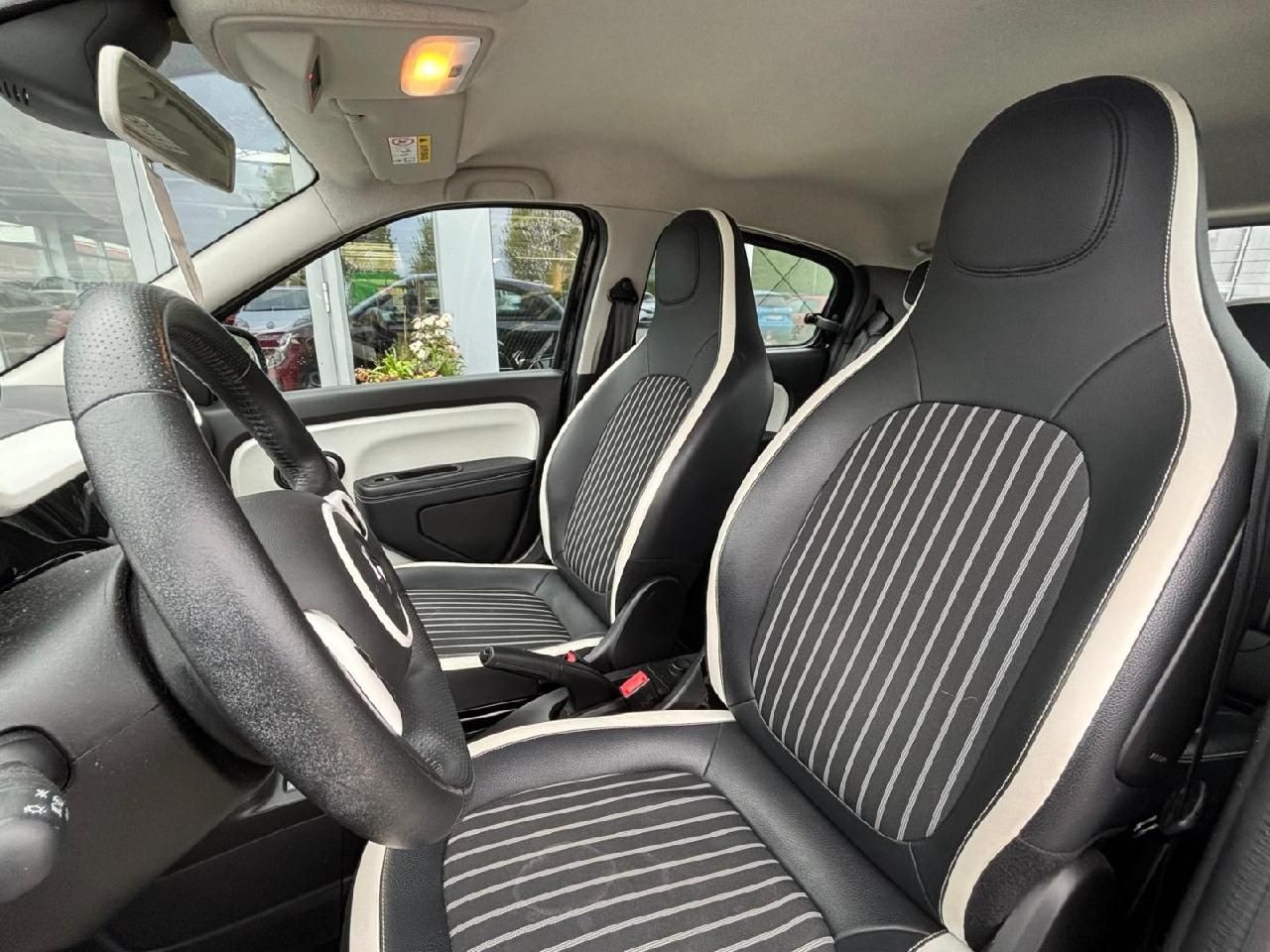 Detailbild 10 Twingo TCe 90 Intens Android Auto*CarPlay*SHZ*
